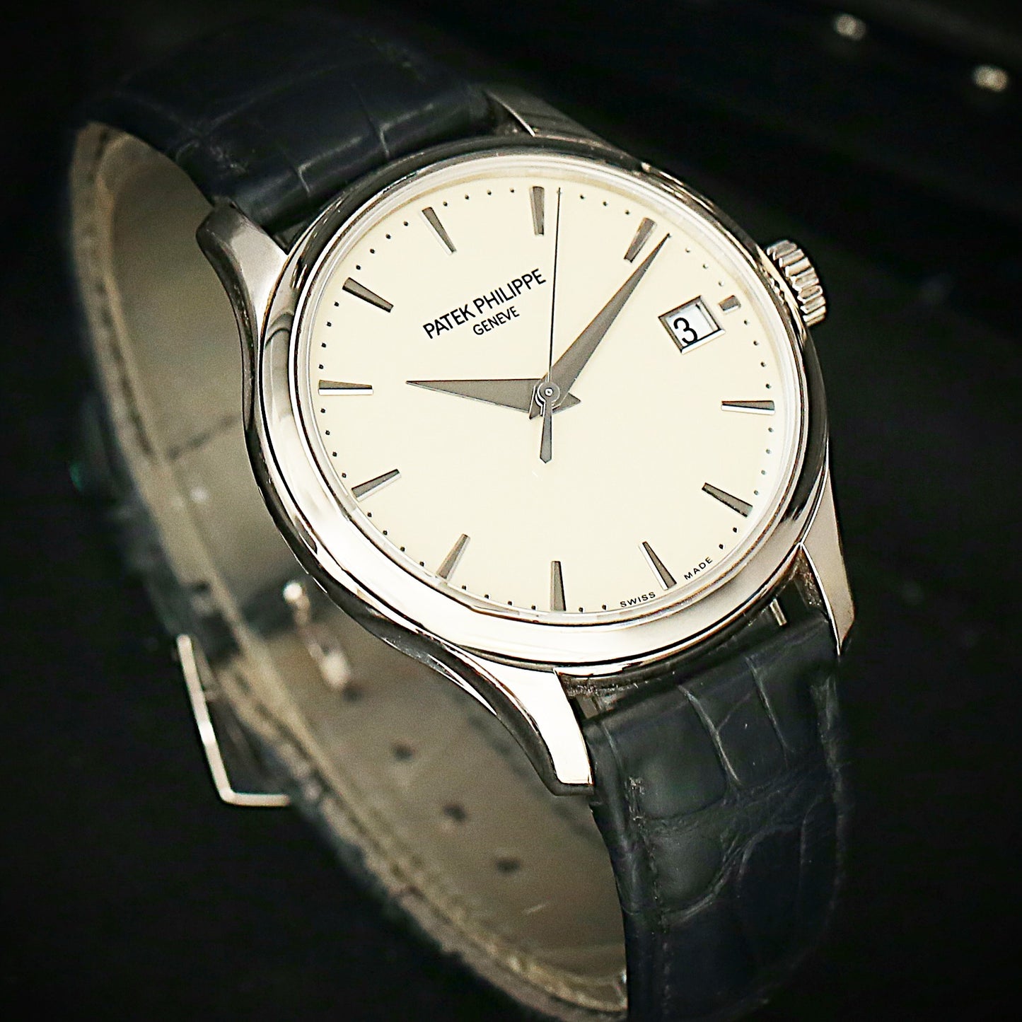 Patek Philippe Classic Watch Series 5227G