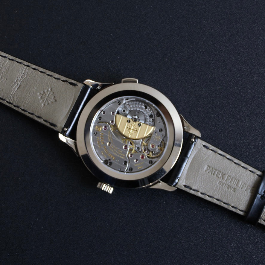 Patek Philippe 5230G