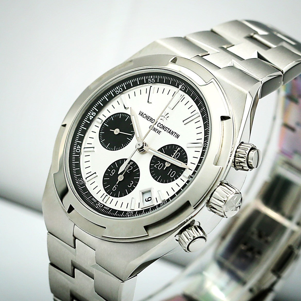 Vacheron Constantin Overseas 5520V