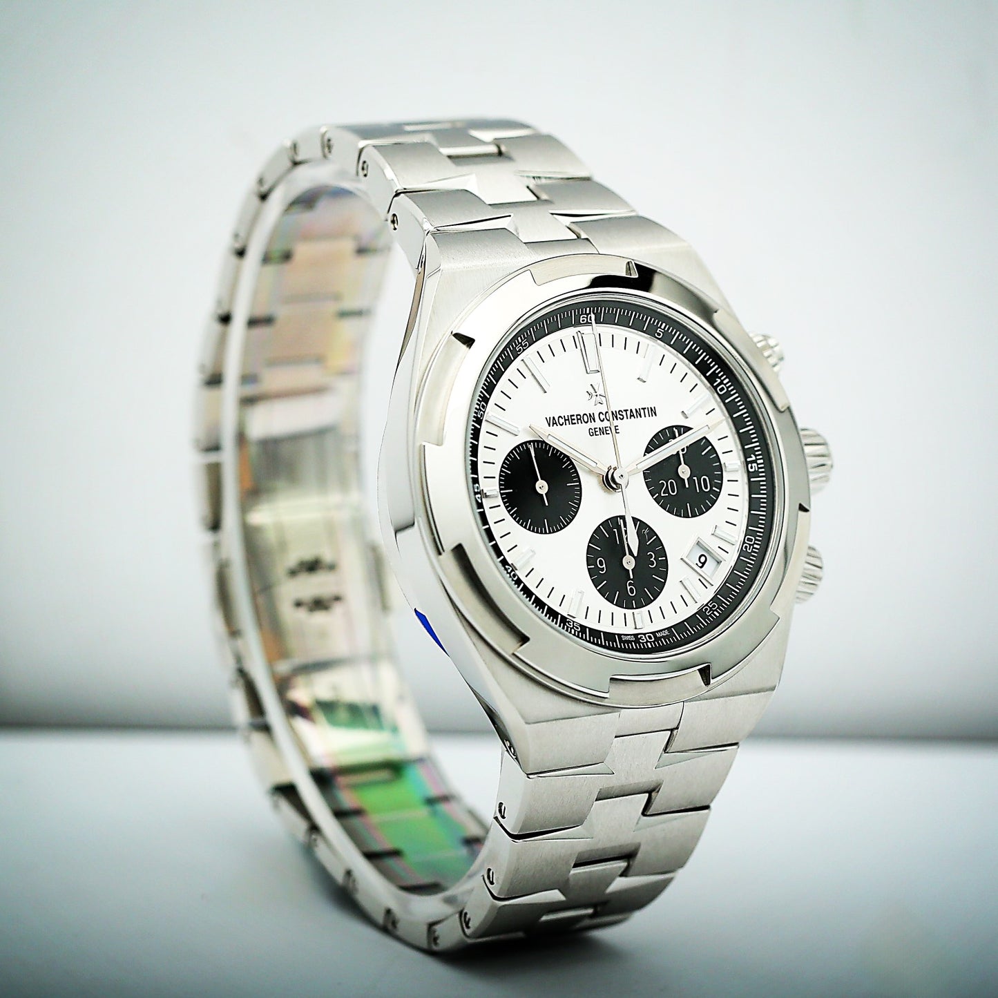 Vacheron Constantin Overseas 5520V
