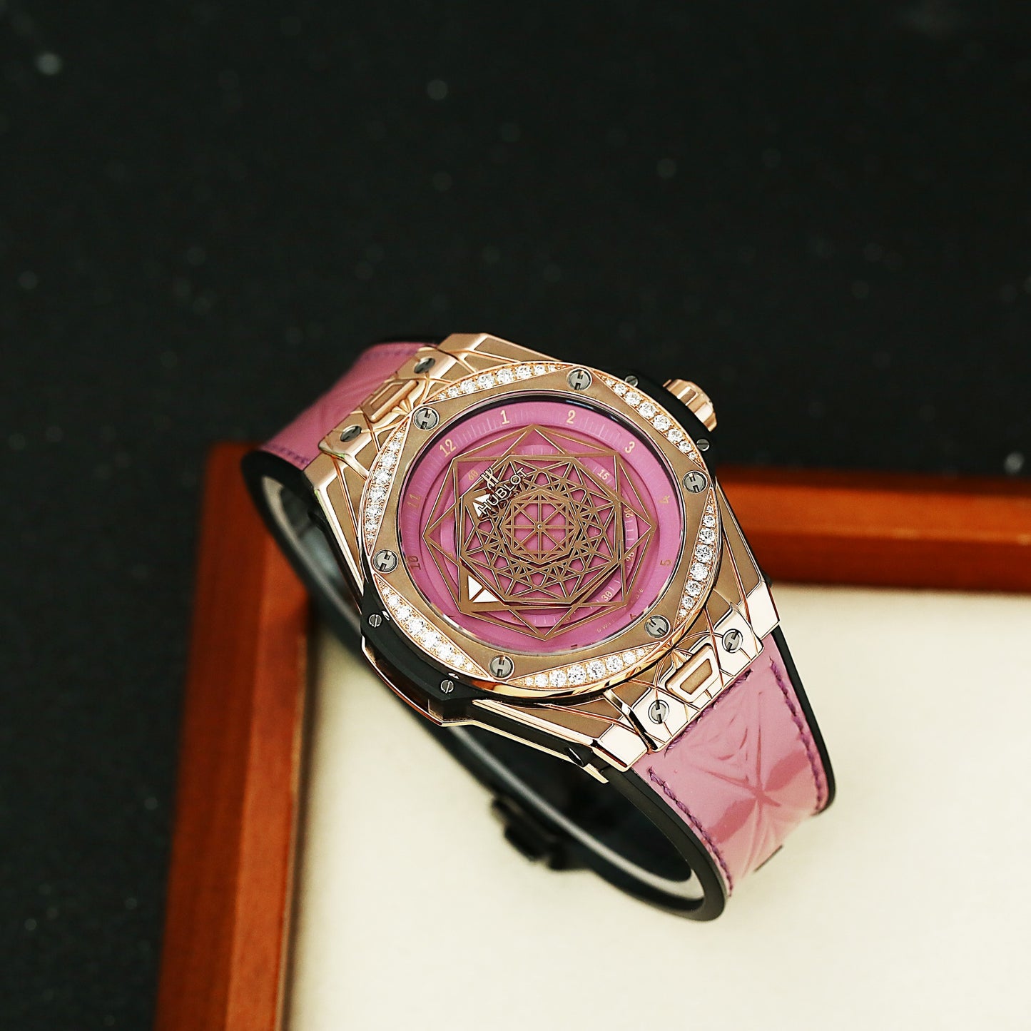 Hublot Big Bang Ref. 465.OS.89P8.VR.1204.MXM20
