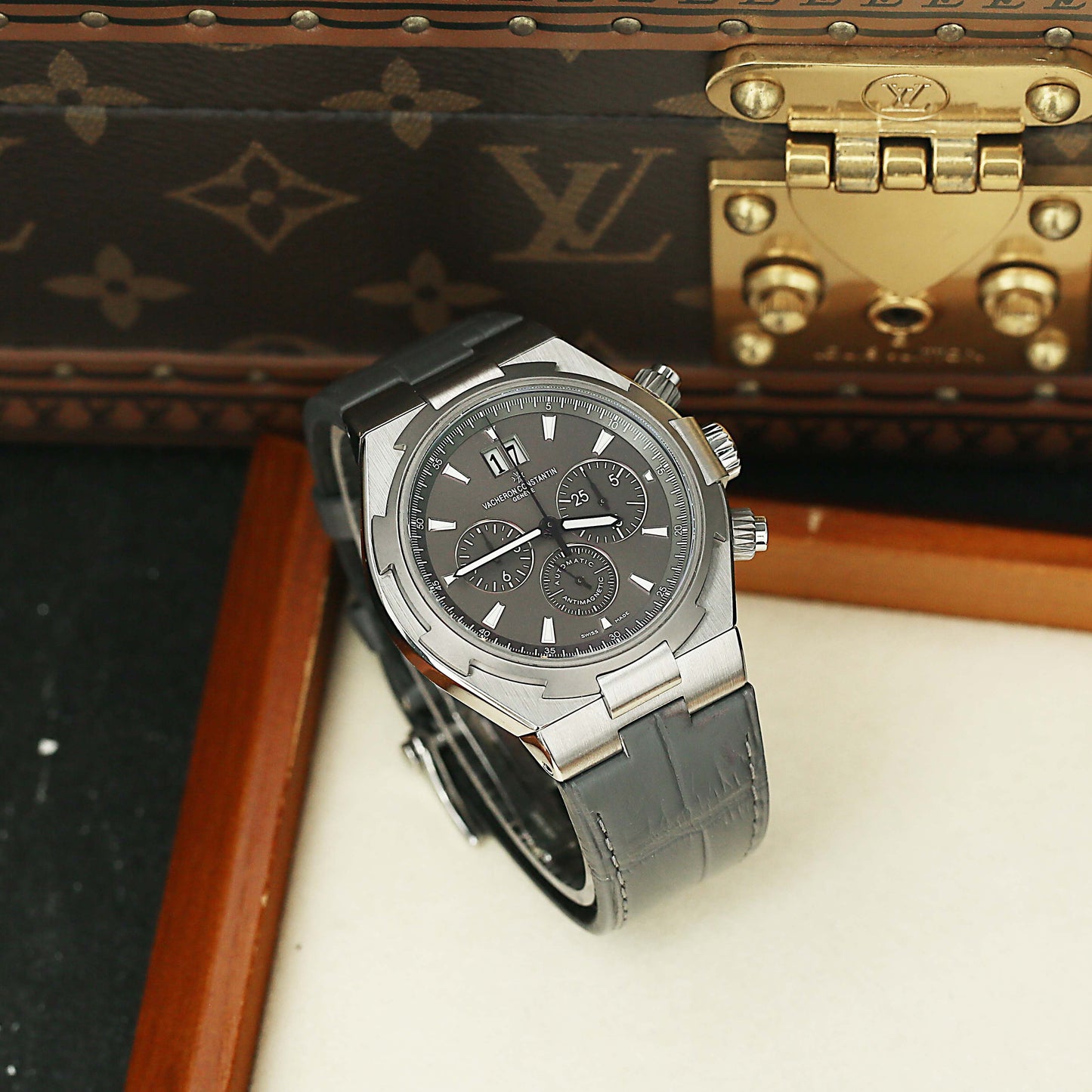Vacheron Constantin Overseas 49150