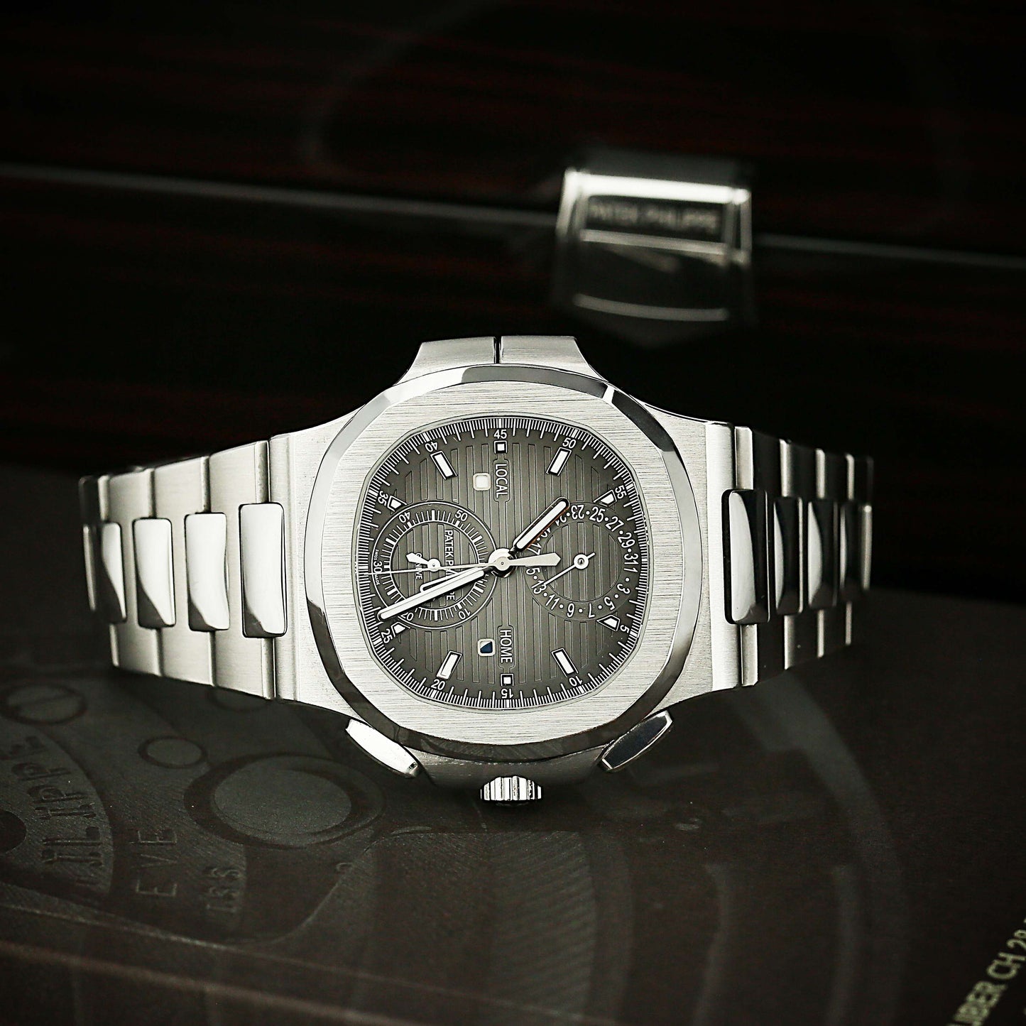 Patek Philippe Nautilus 5990/1A