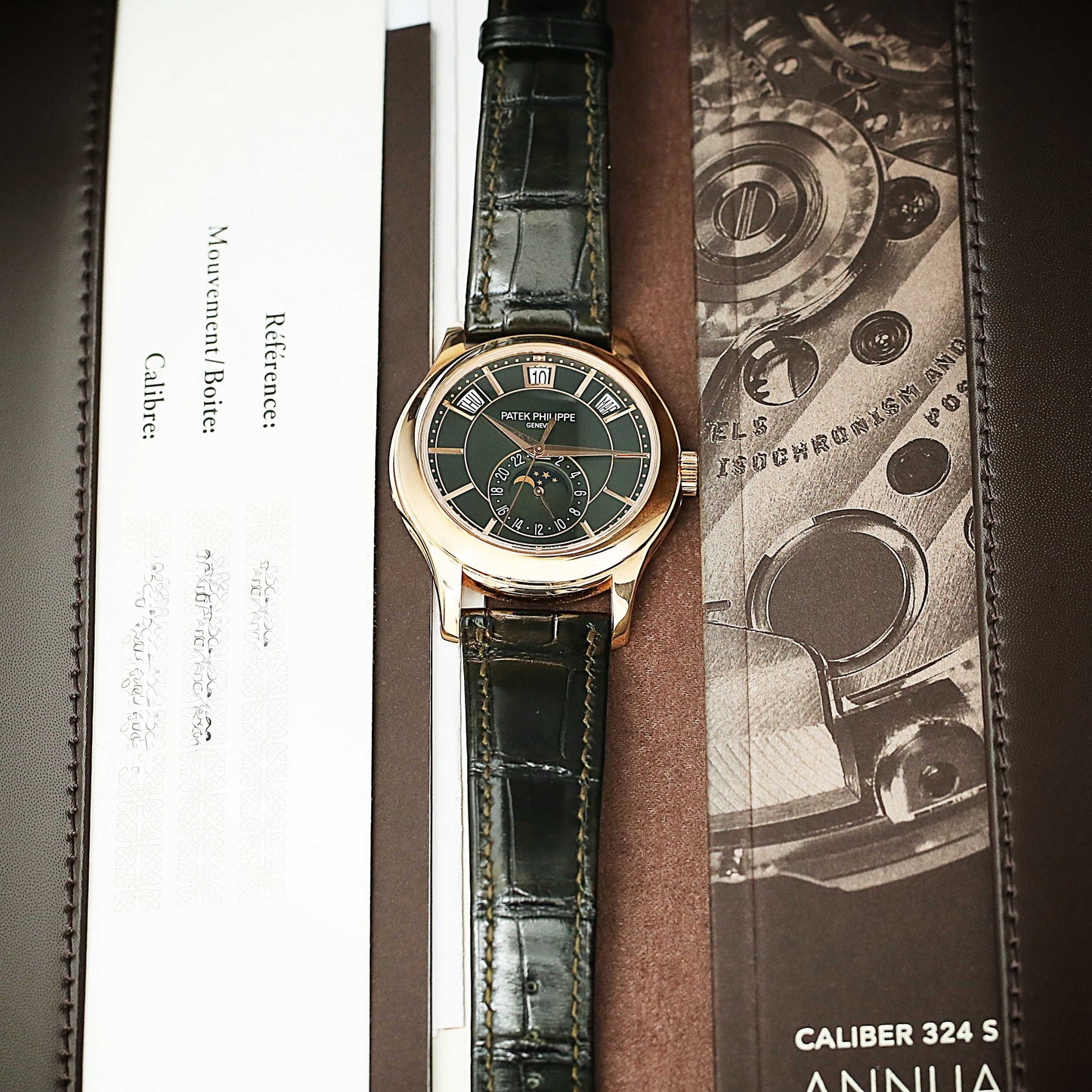 Patek Philippe Complications 5205R-011
