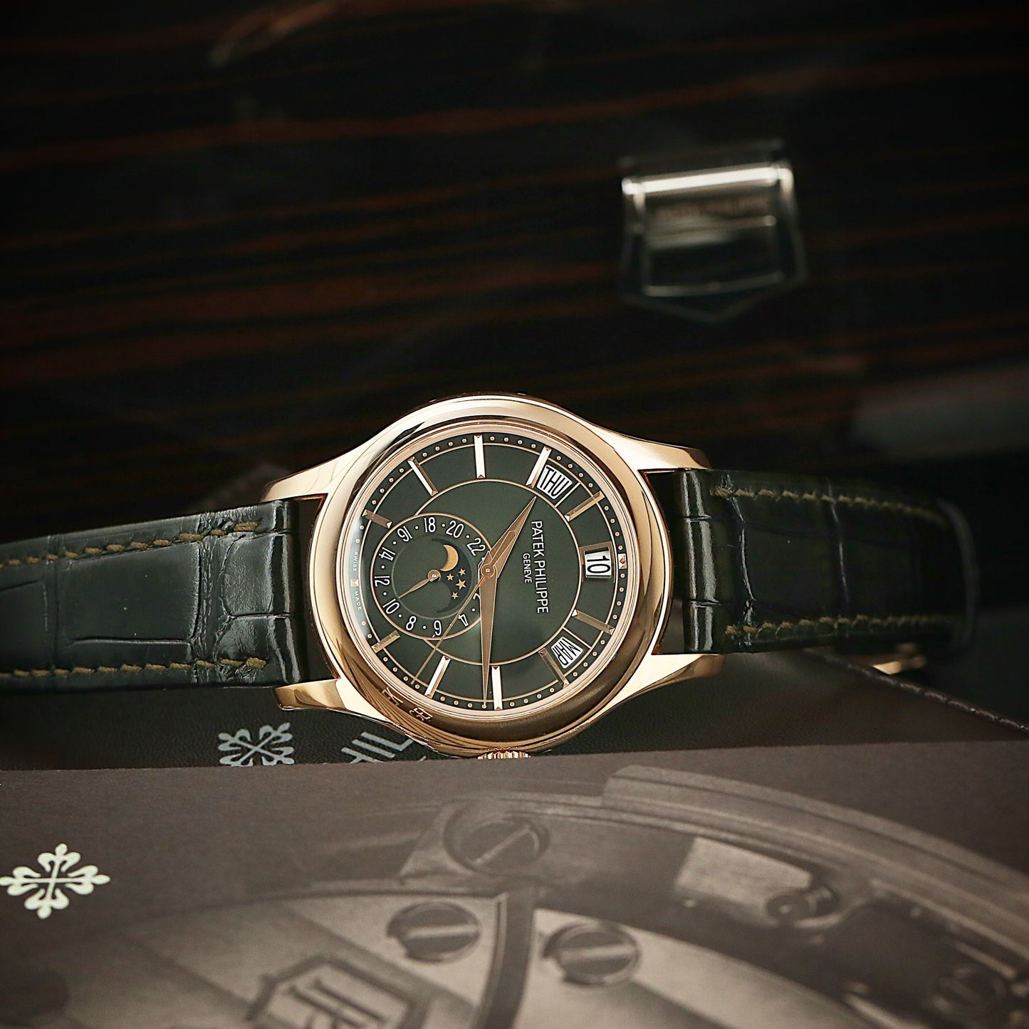 Patek Philippe Complications 5205R-011