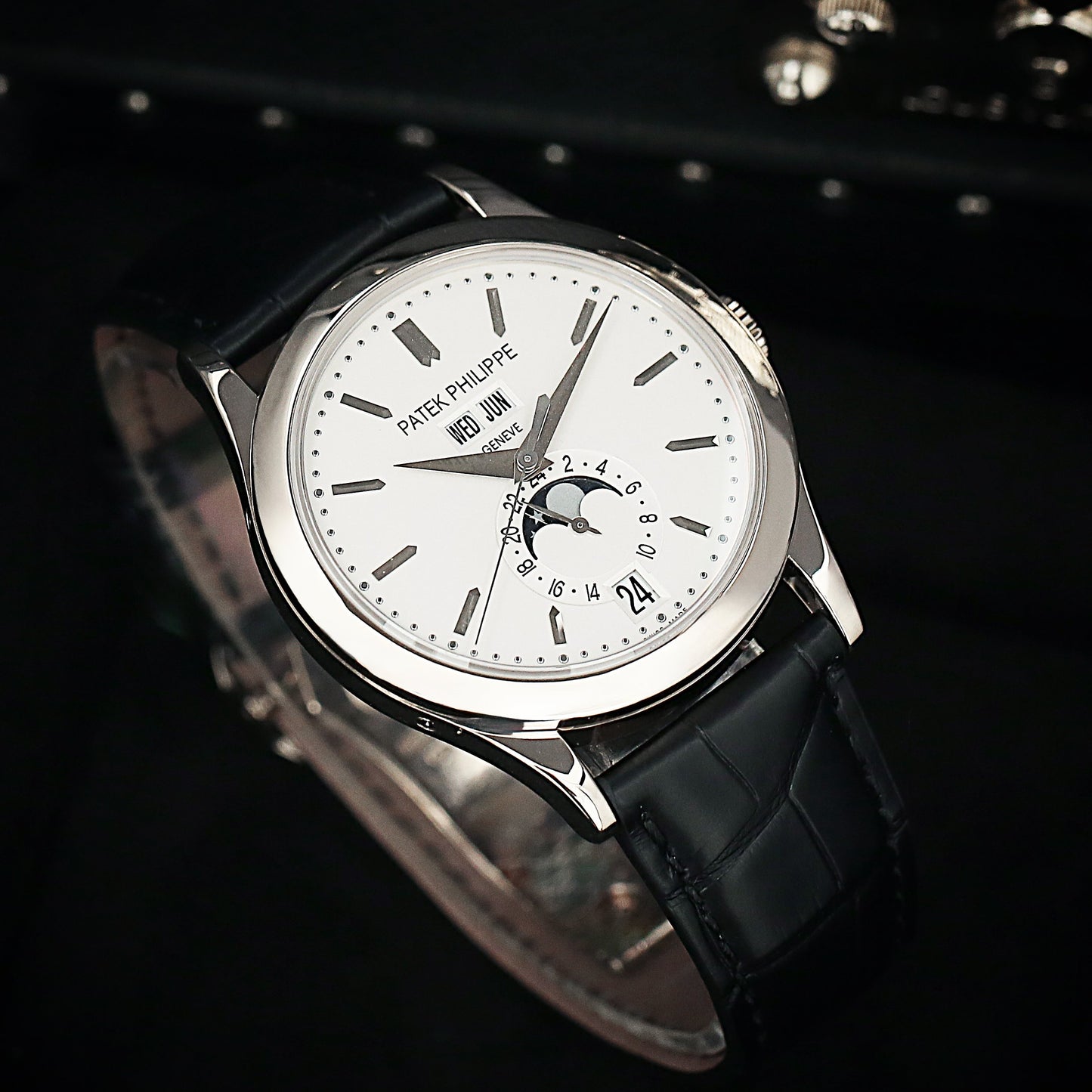 Patek Philippe Complications 5396G