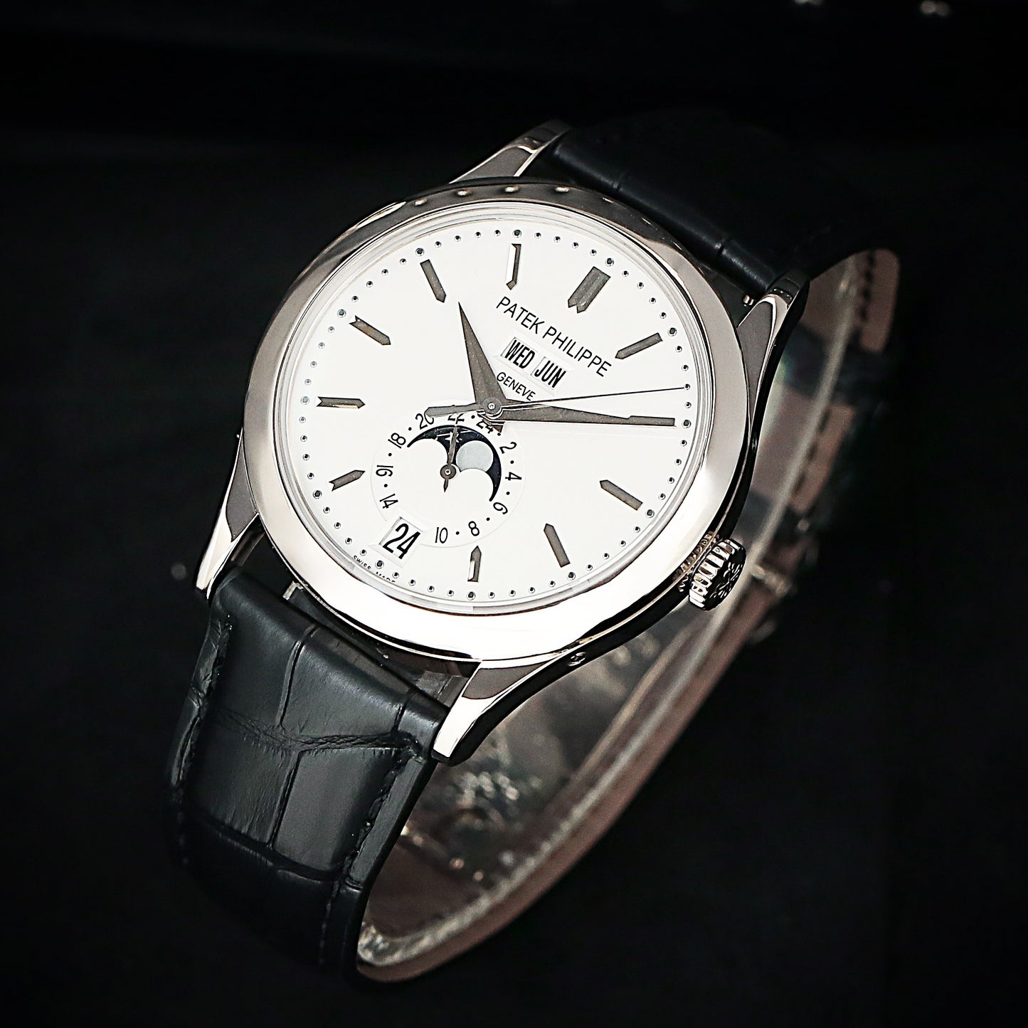 Patek Philippe Complications 5396G