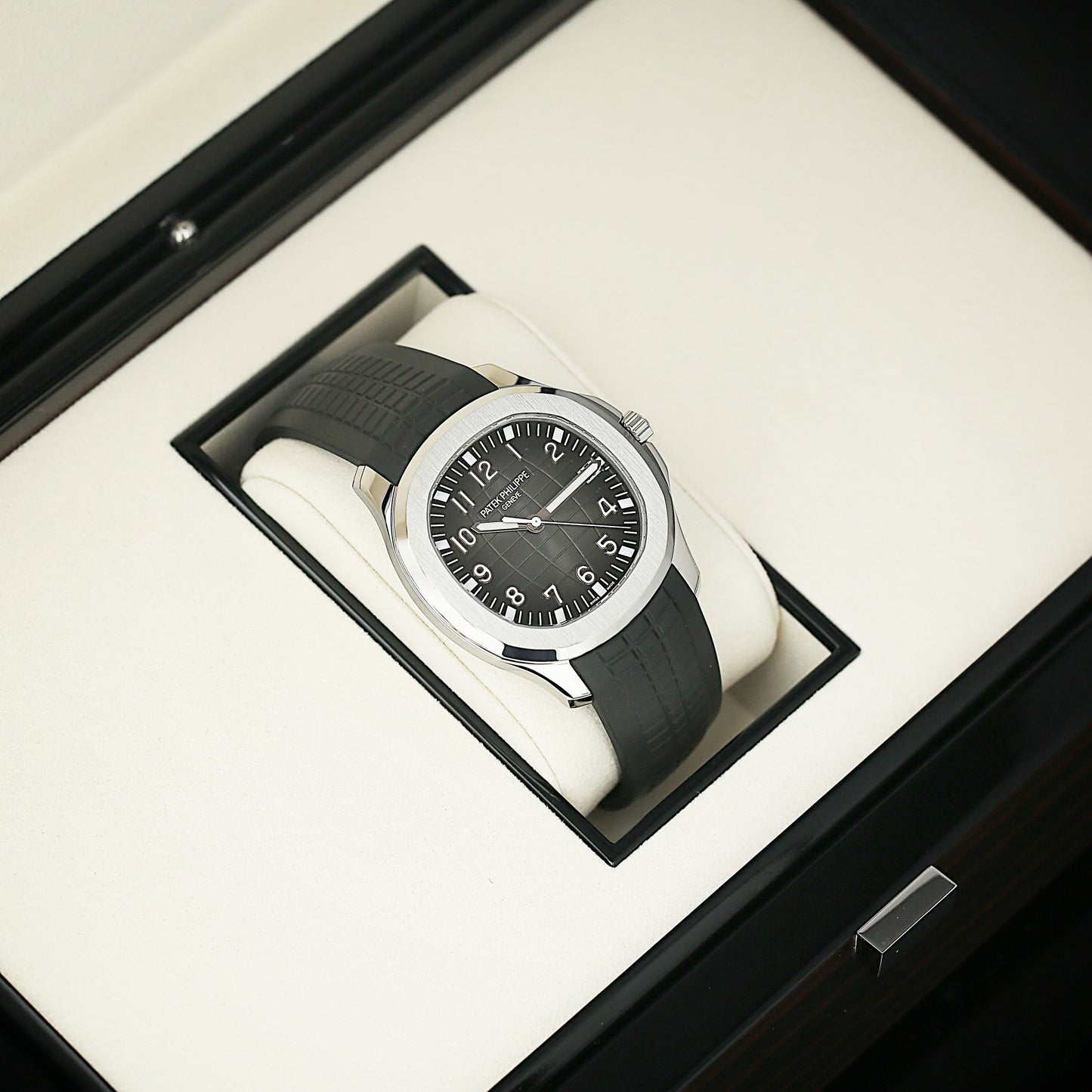 Patek Philippe Aquanaut 5167A unworn