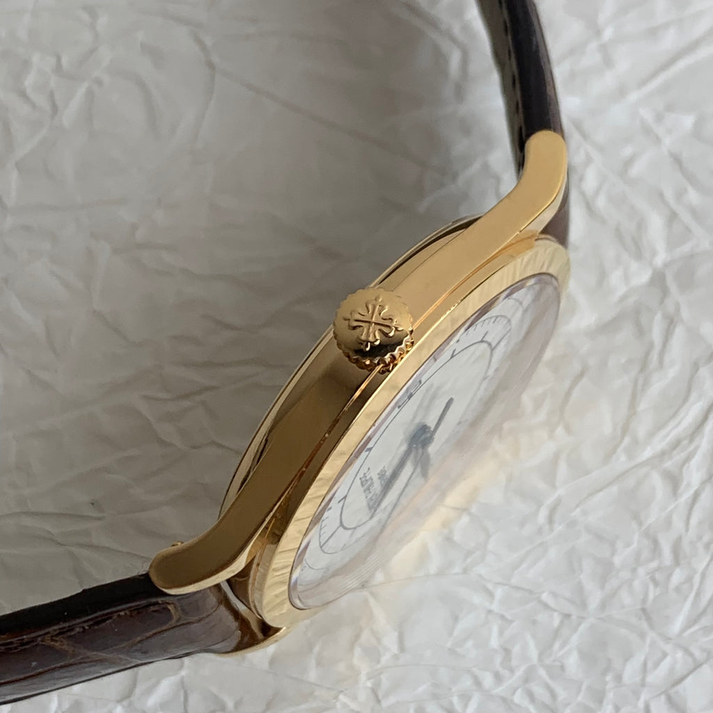 Patek Philippe Calatrava 5296R-001