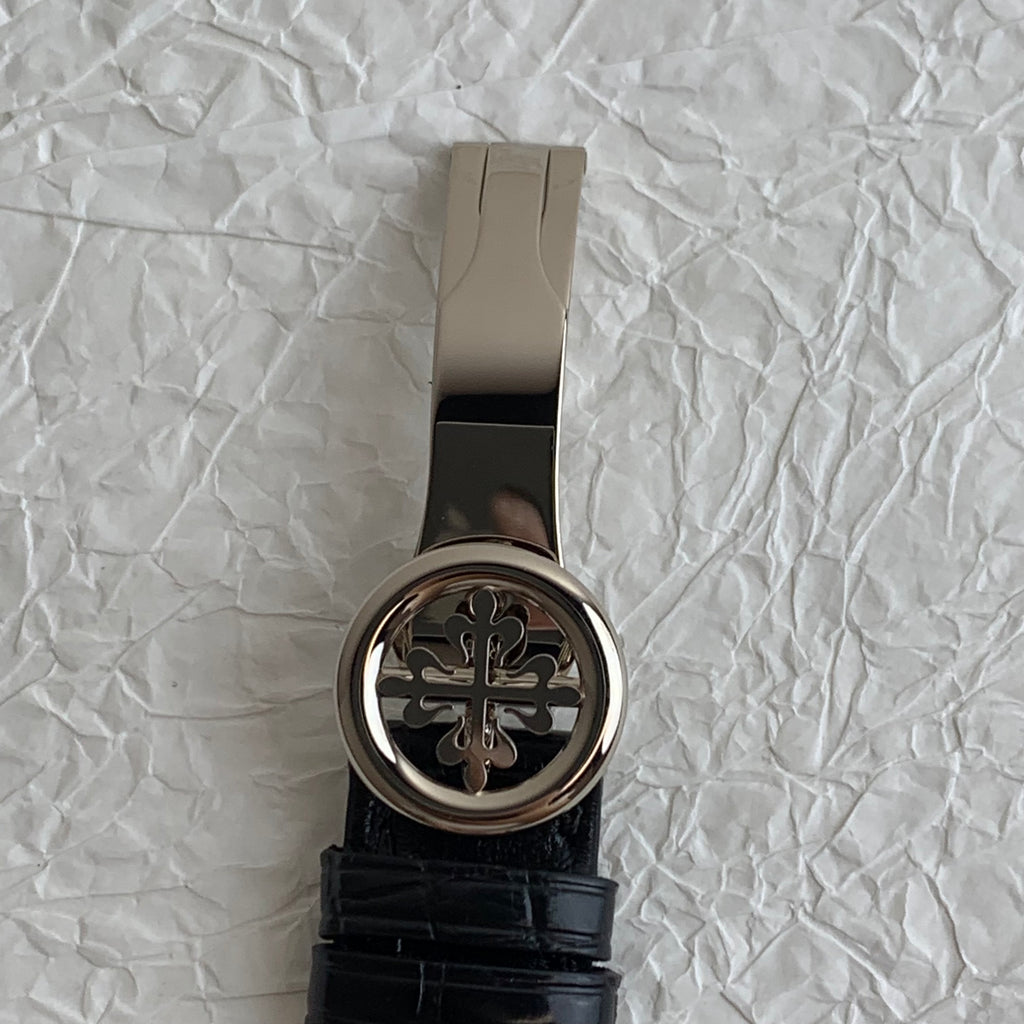 Patek Philippe Complications Ref. 5396G-011