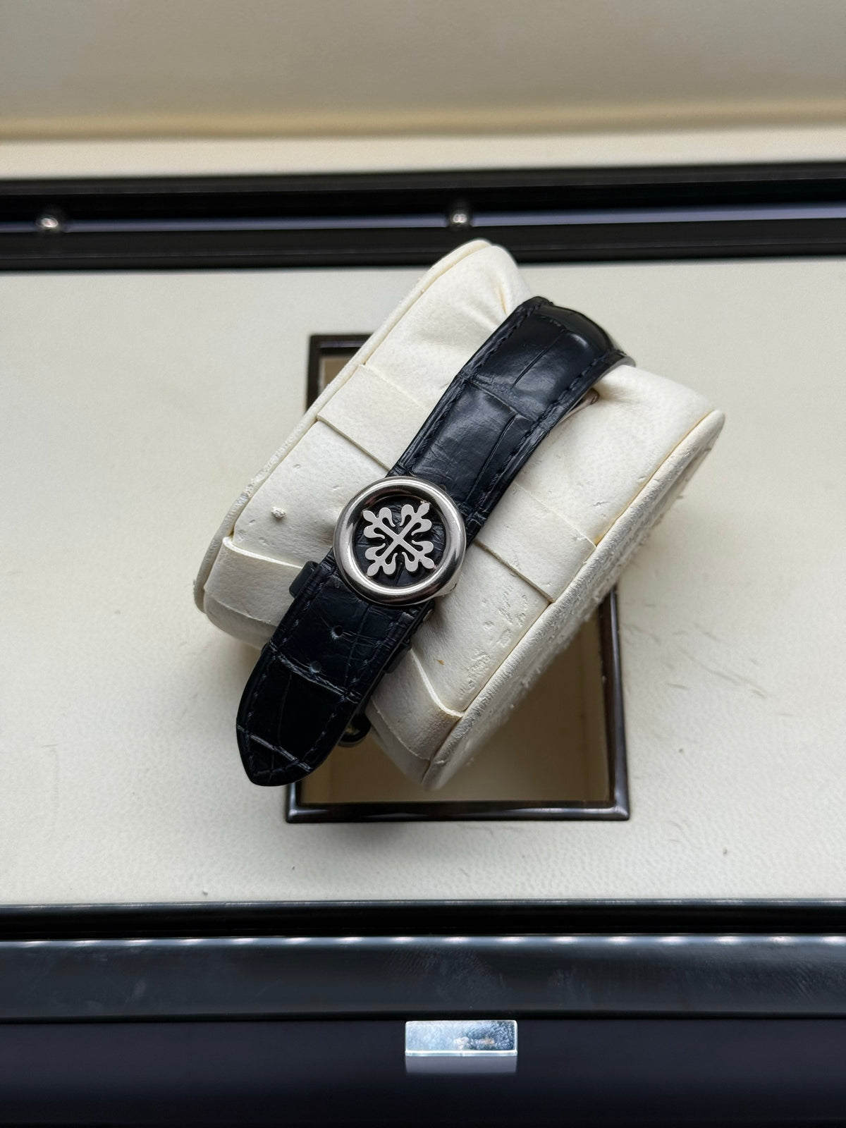Patek Philippe Grand Complications 5327G-001