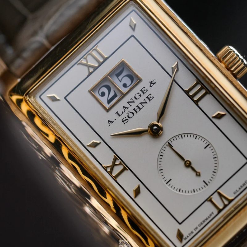 A. Lange & Söhne 107.021