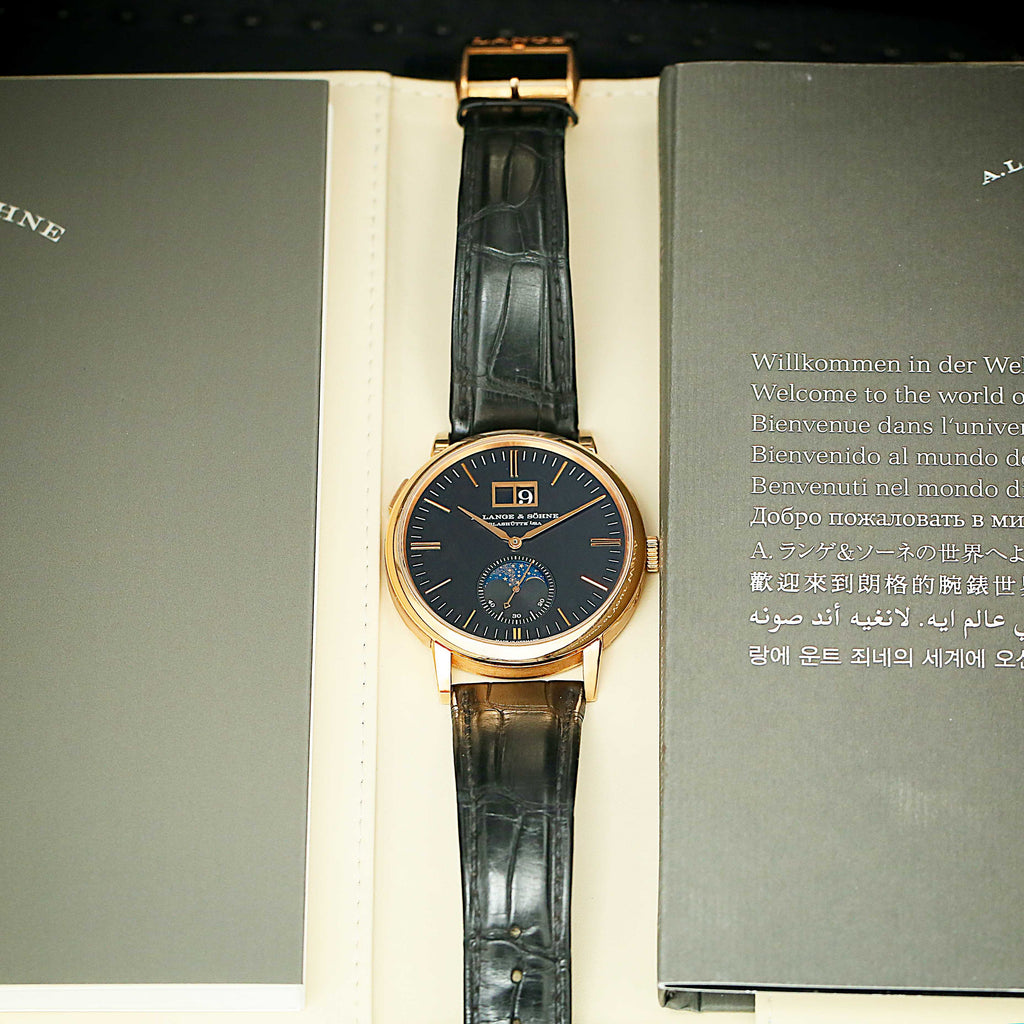 A. Lange & Söhne Saxony Series 384.031