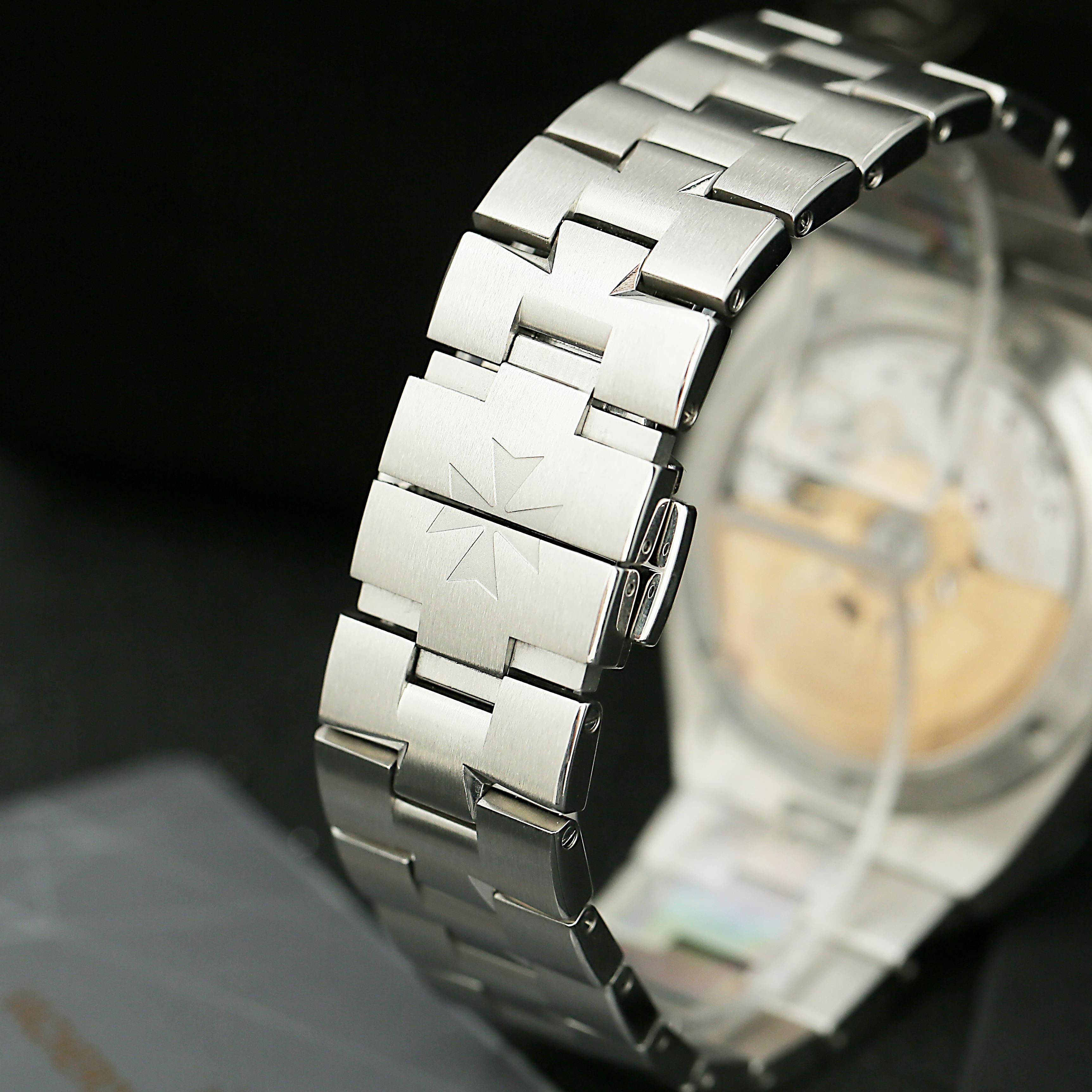 Vacheron Constantin Overseas 4500V