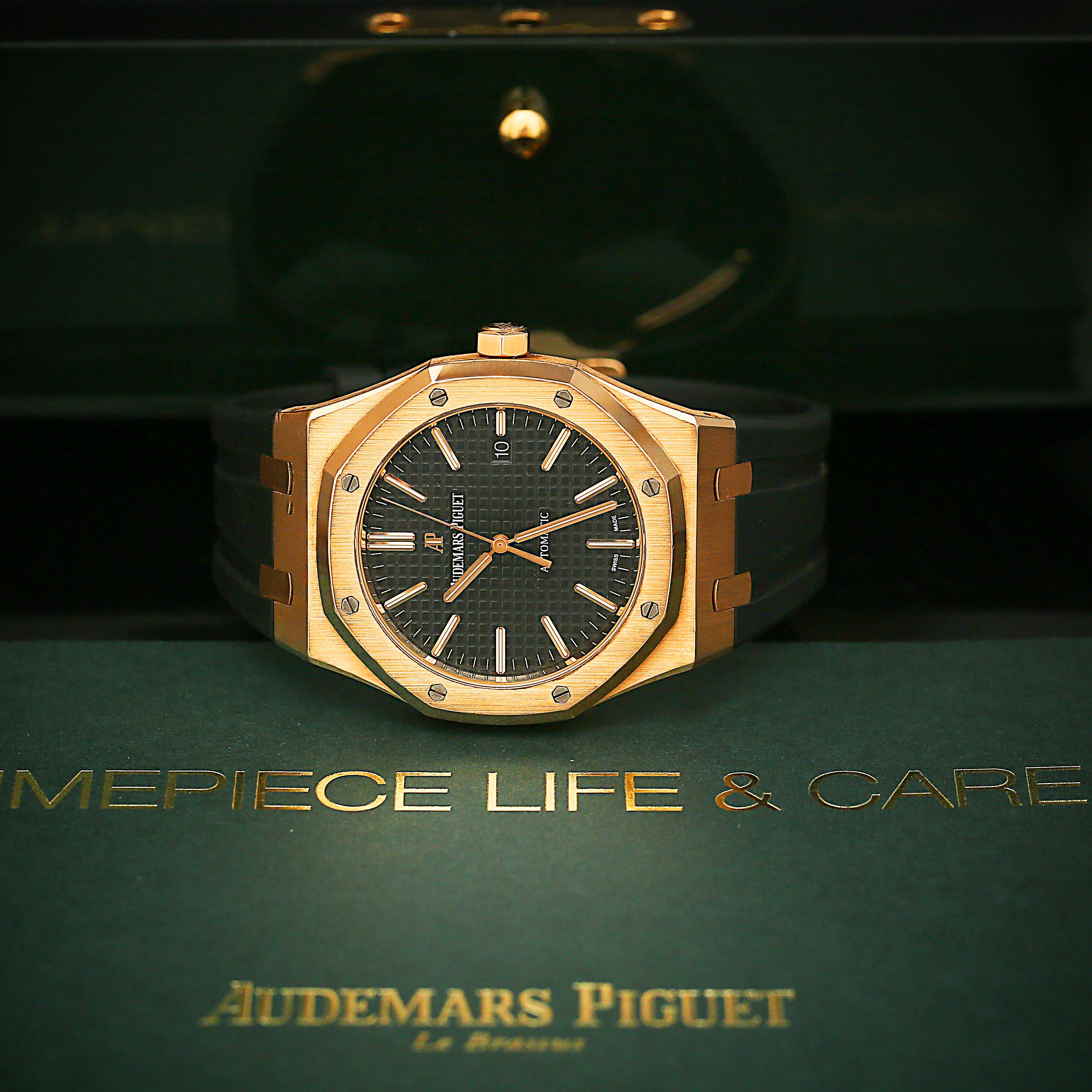 Audemars Piguet Royal Oak 15400OR