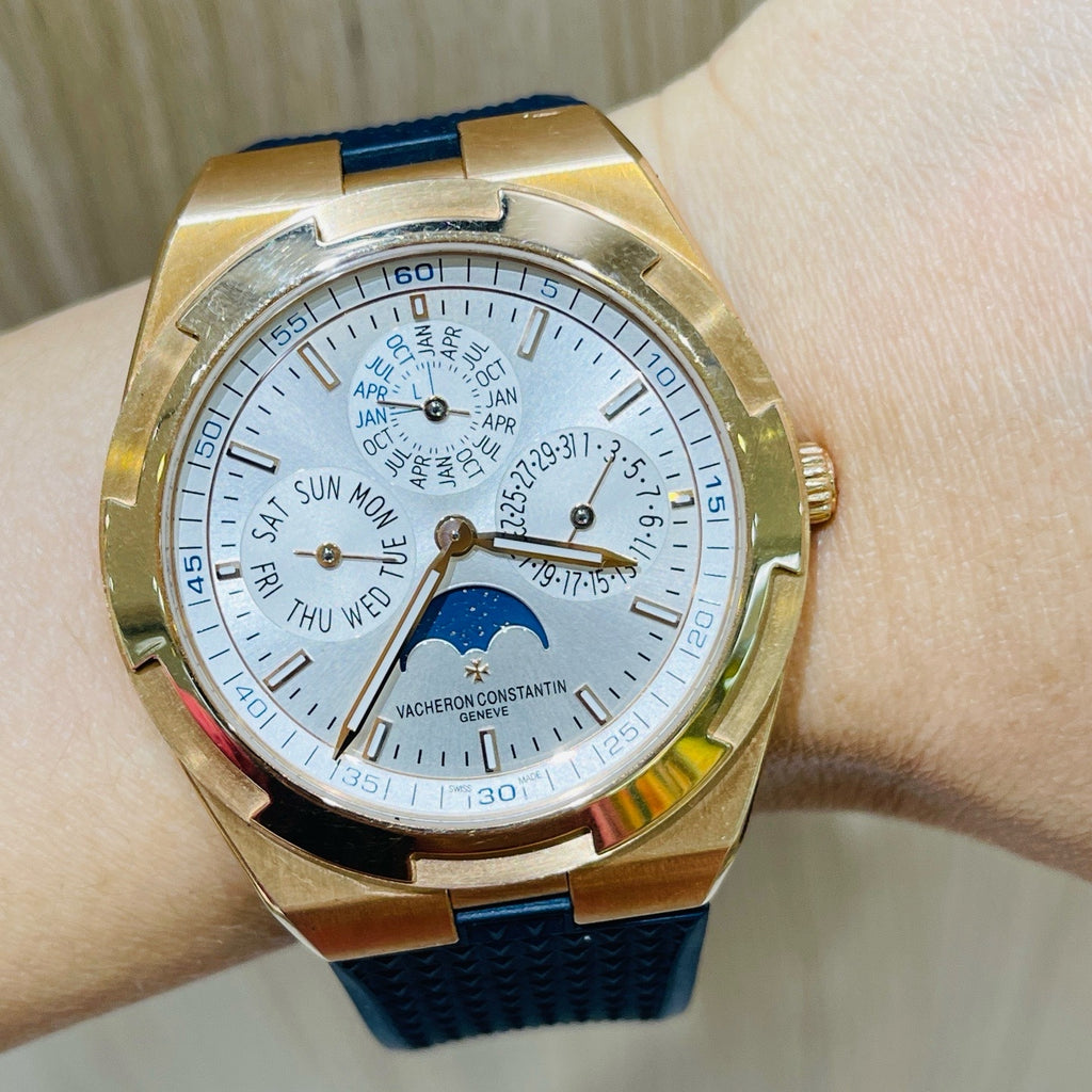 Vacheron Constantin Overseas 4300V