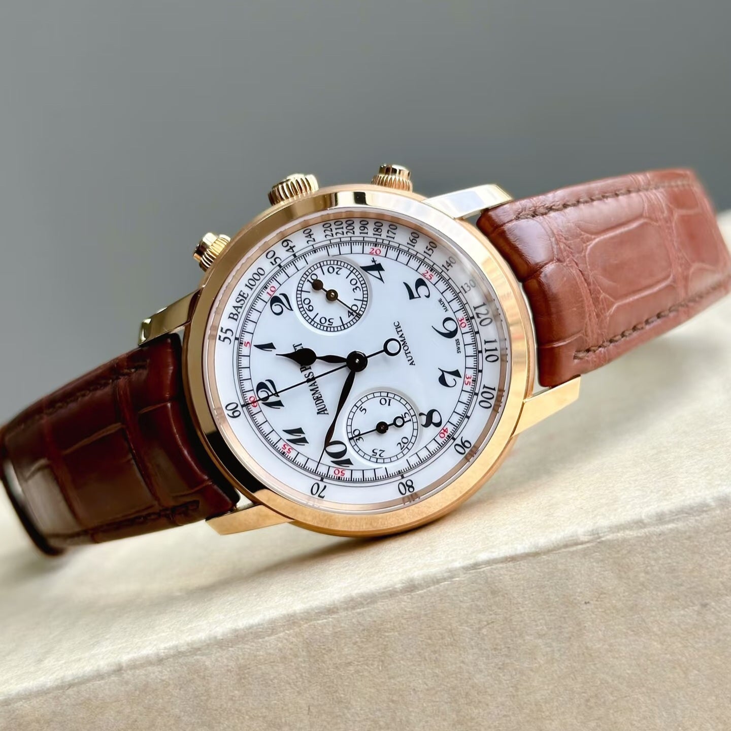 Audemars Piguet Jules Audemars 26100OR.OO.D088CR.01