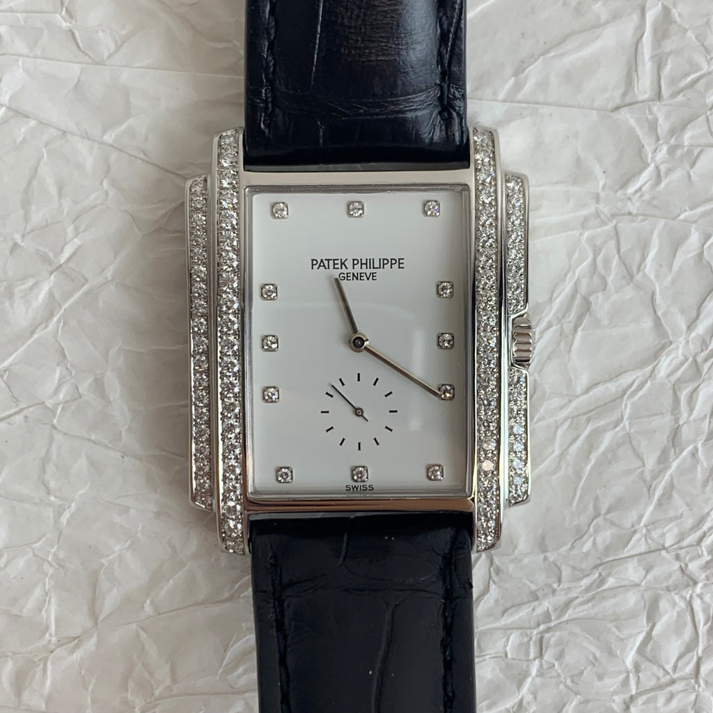 Patek Philippe Complications 5230R-001