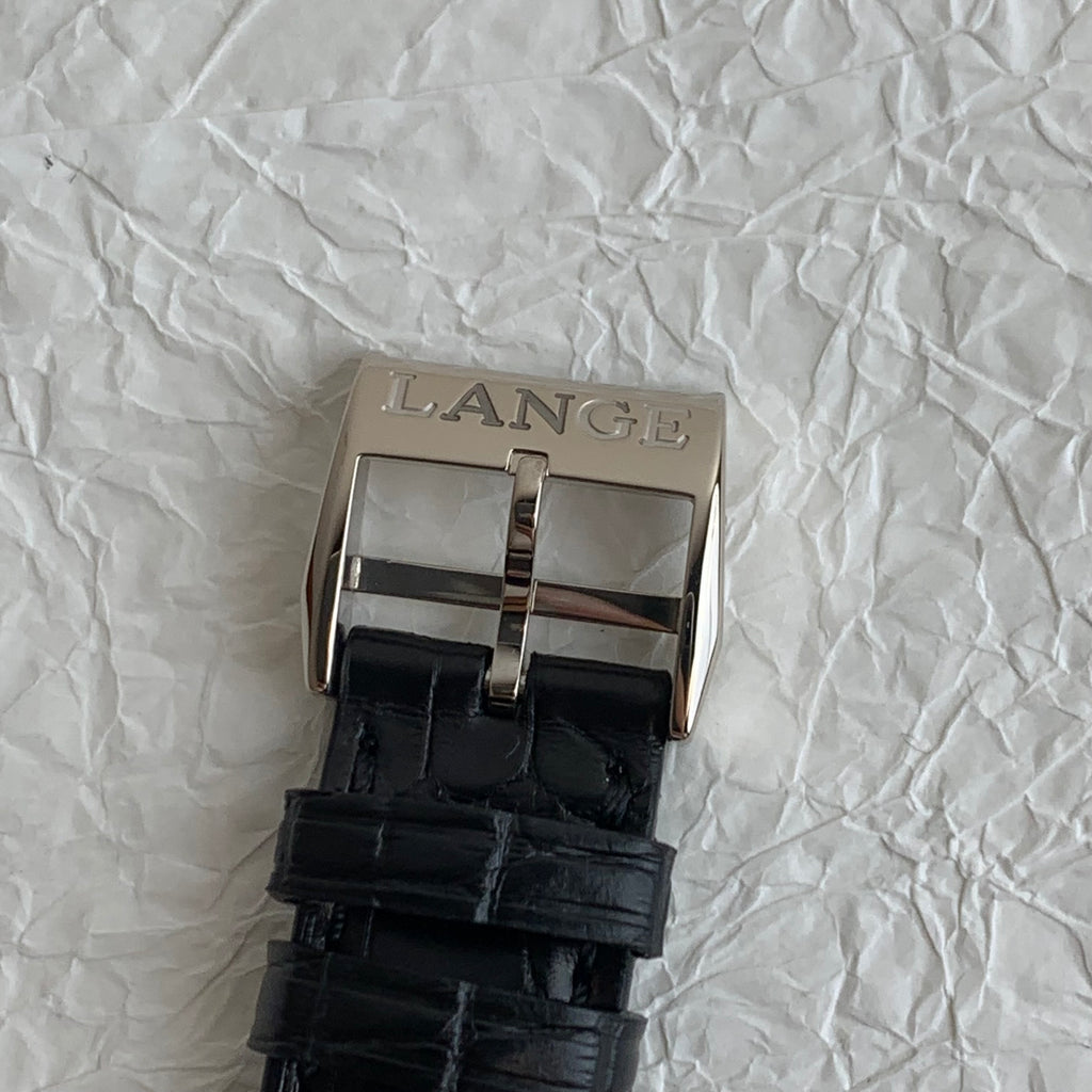 A. Lange & Söhne Saxonia Ref.380.026