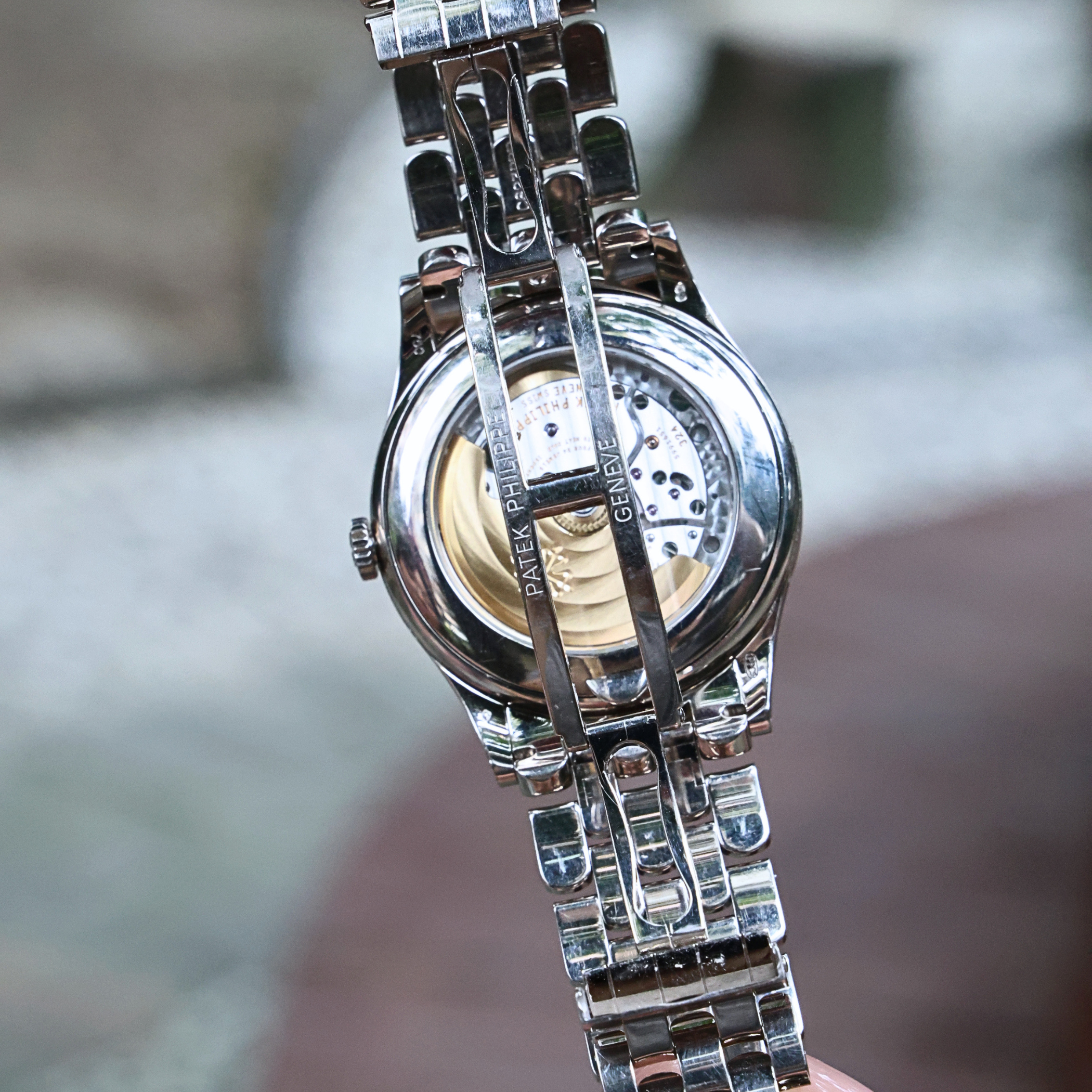 Patek Philippe Complications 5396/1G-010