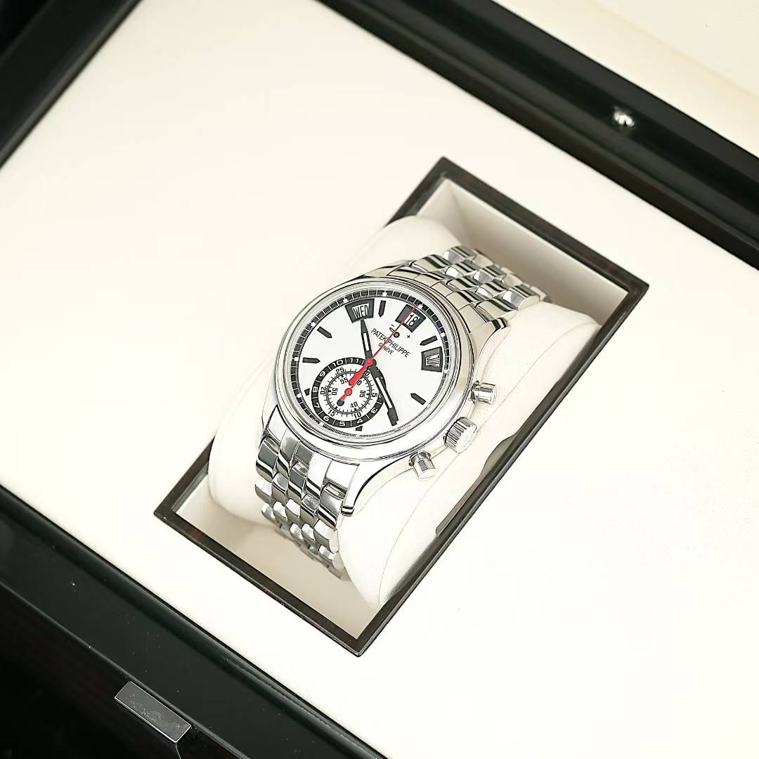 Patek Philippe 5960/1A