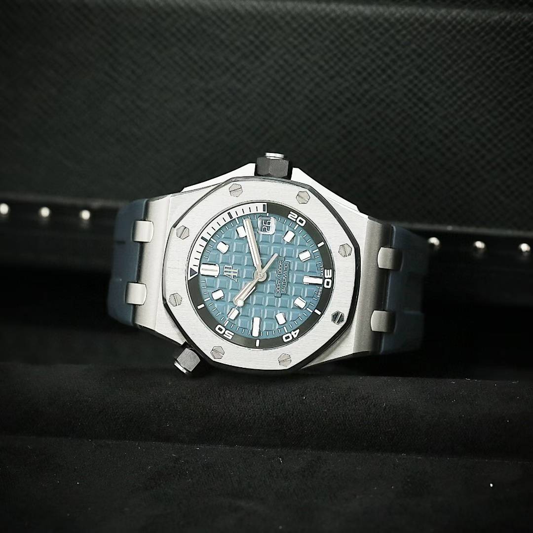 Audemars Piguet 15720ST