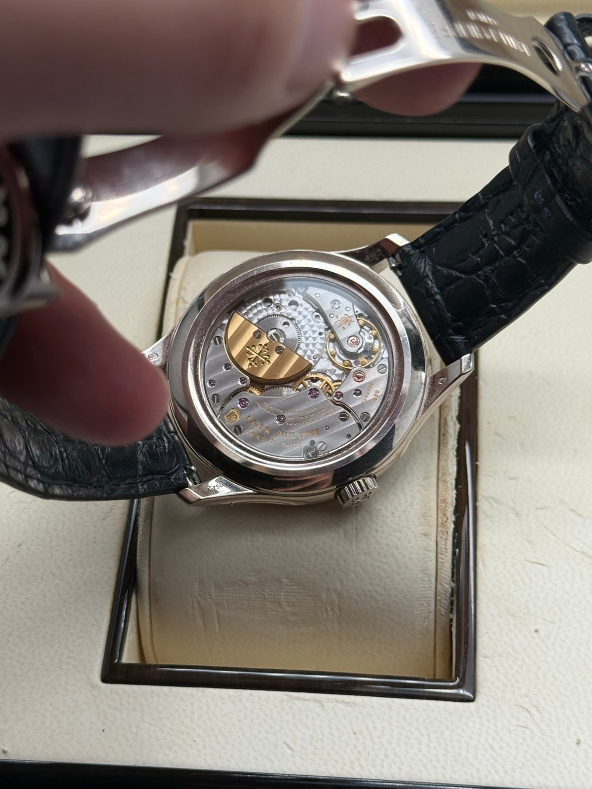 Patek Philippe Grand Complications 5327G-001