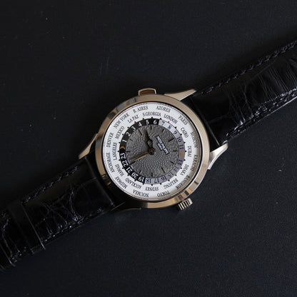 Patek Philippe 5230G