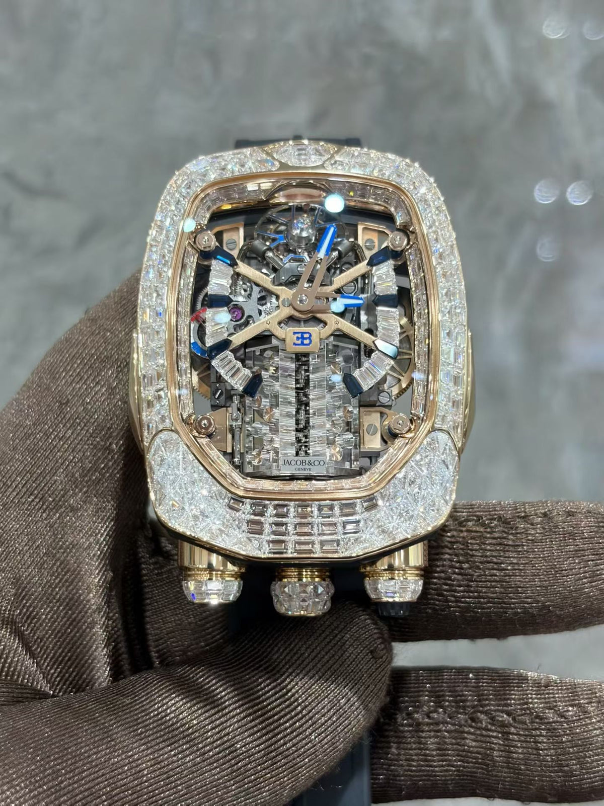 Jacob & Co. Bugatti BU800.40.BD.BD.C