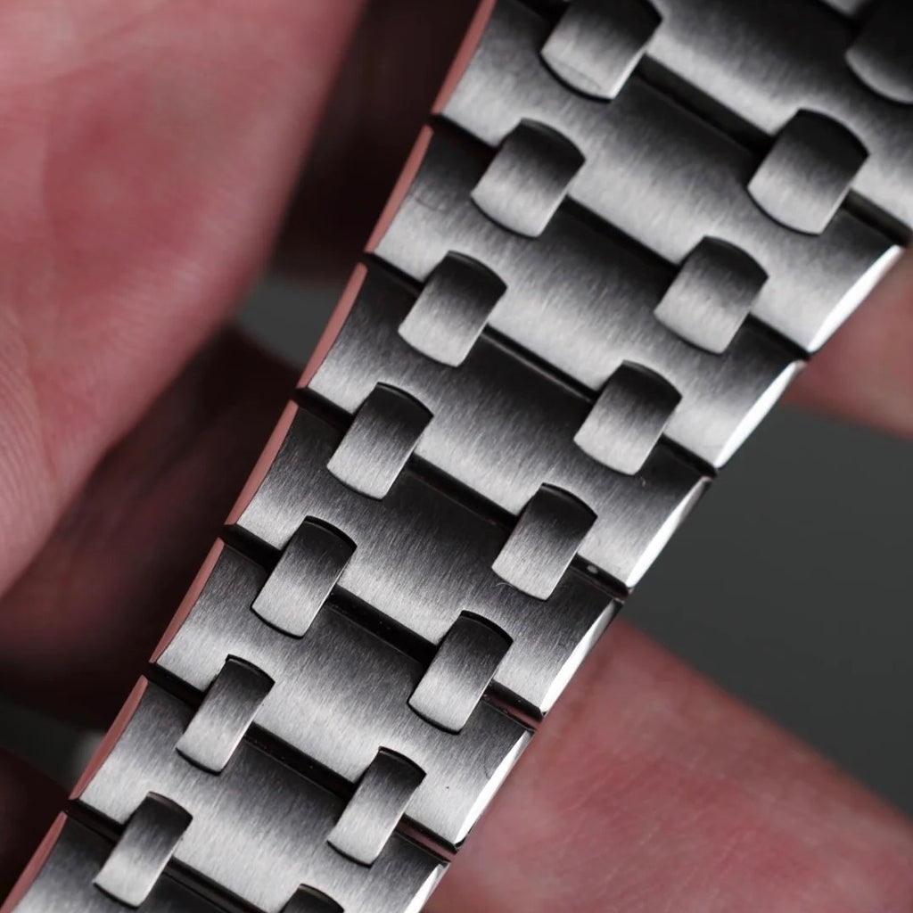 Audemars Piguet Royal Oak Offshore 26237ST