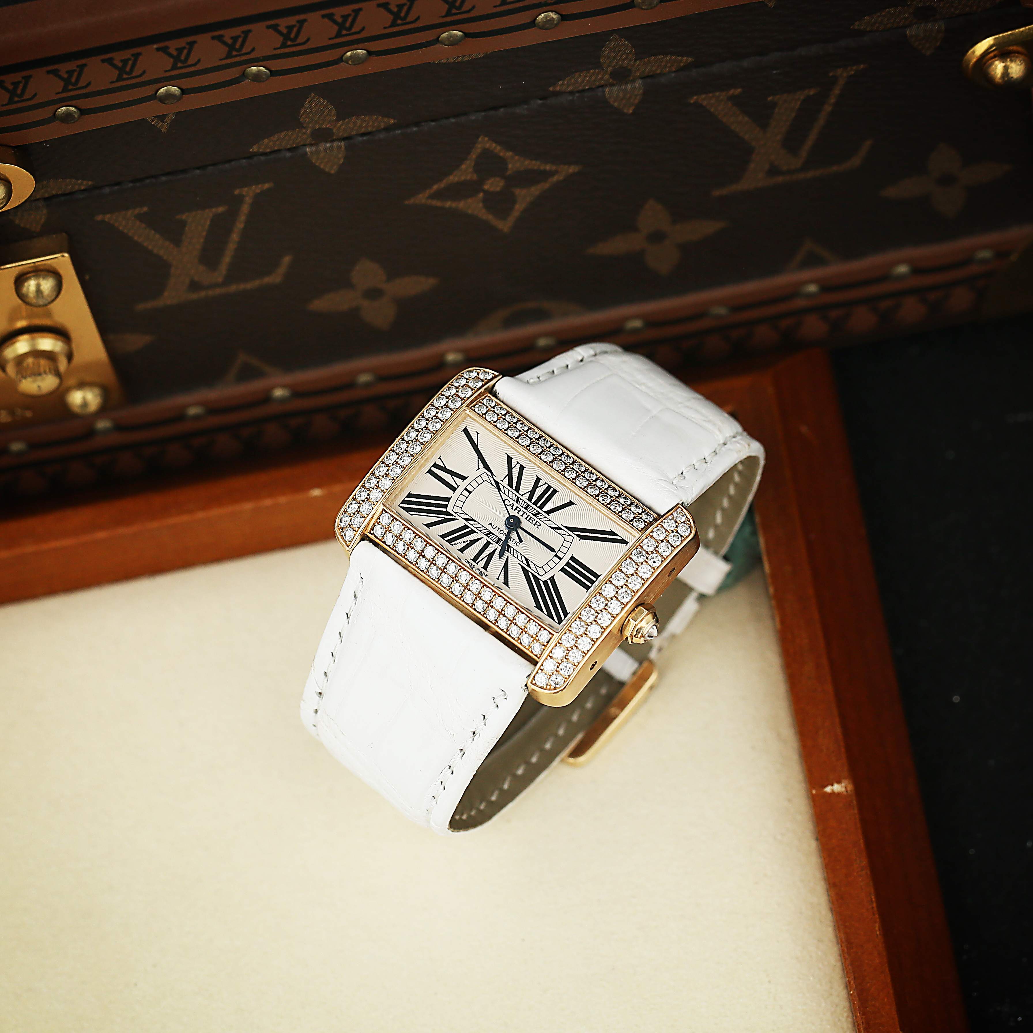 Cartier Tank.W6300856