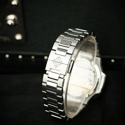 Patek Philippe Nautilus 7118/1A
