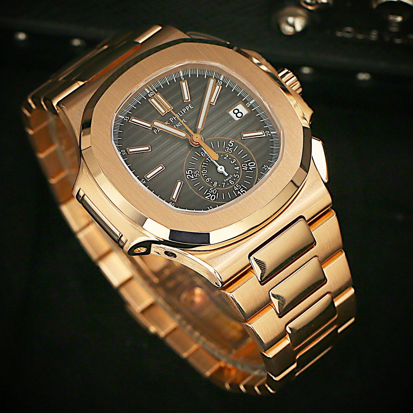 Patek Philippe. Nautilus . 5980/1R-001